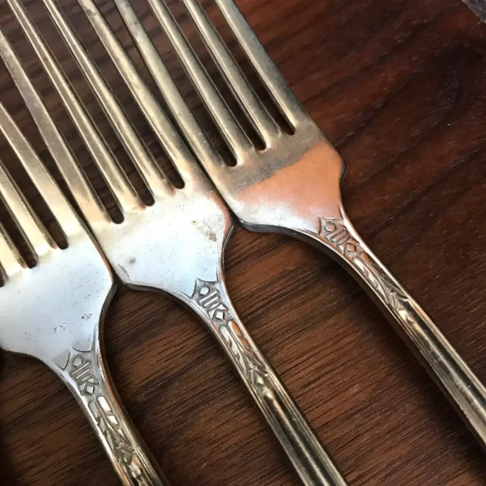 Wm. A. Rogers A1 Plus Oneida Ltd Art Deco Silver Plate Art Deco fork set (10)